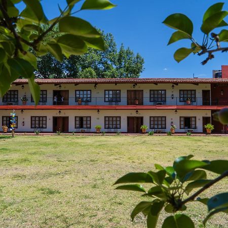 Hosteria San Felipe Pátzcuaro Exteriör bild