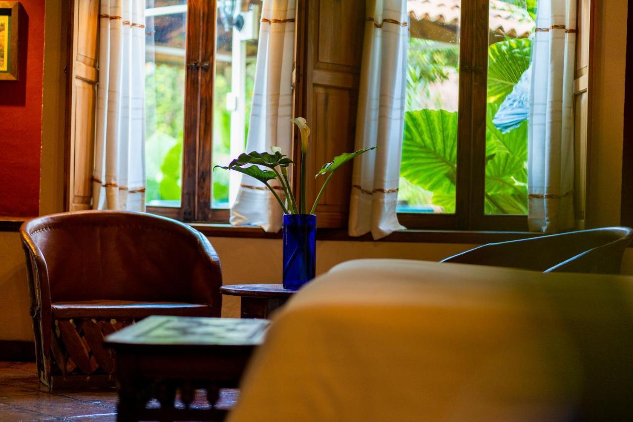 Hosteria San Felipe Pátzcuaro Exteriör bild