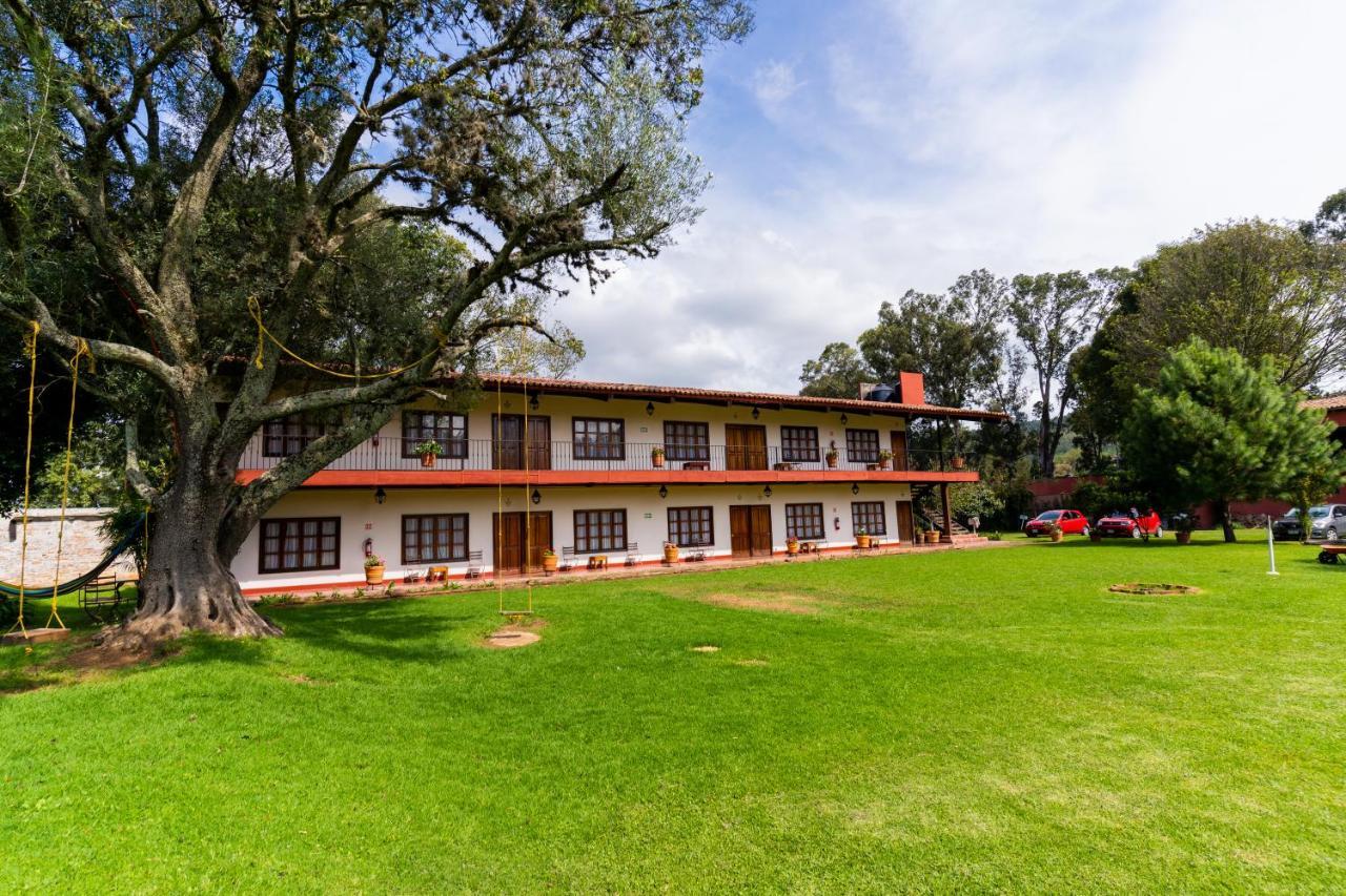 Hosteria San Felipe Pátzcuaro Exteriör bild