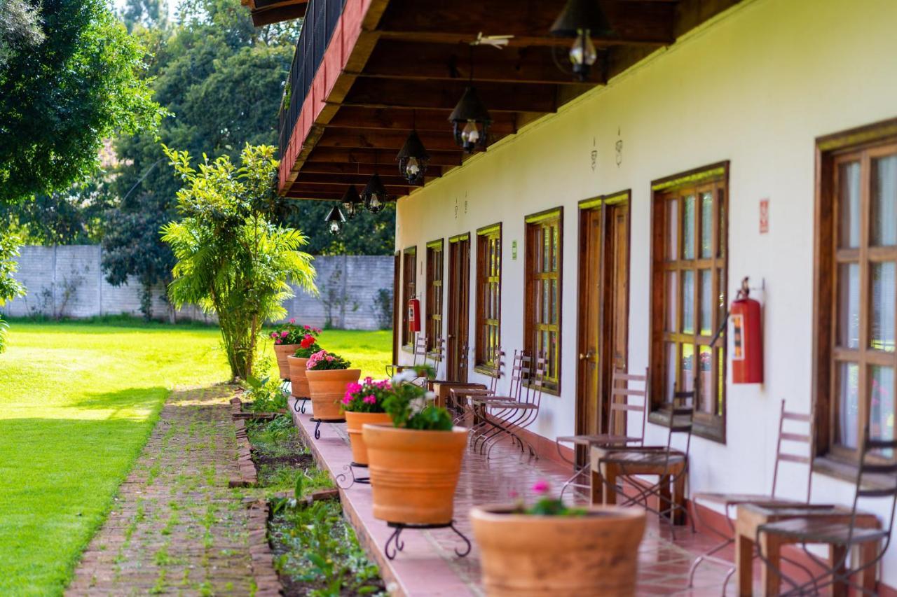 Hosteria San Felipe Pátzcuaro Exteriör bild