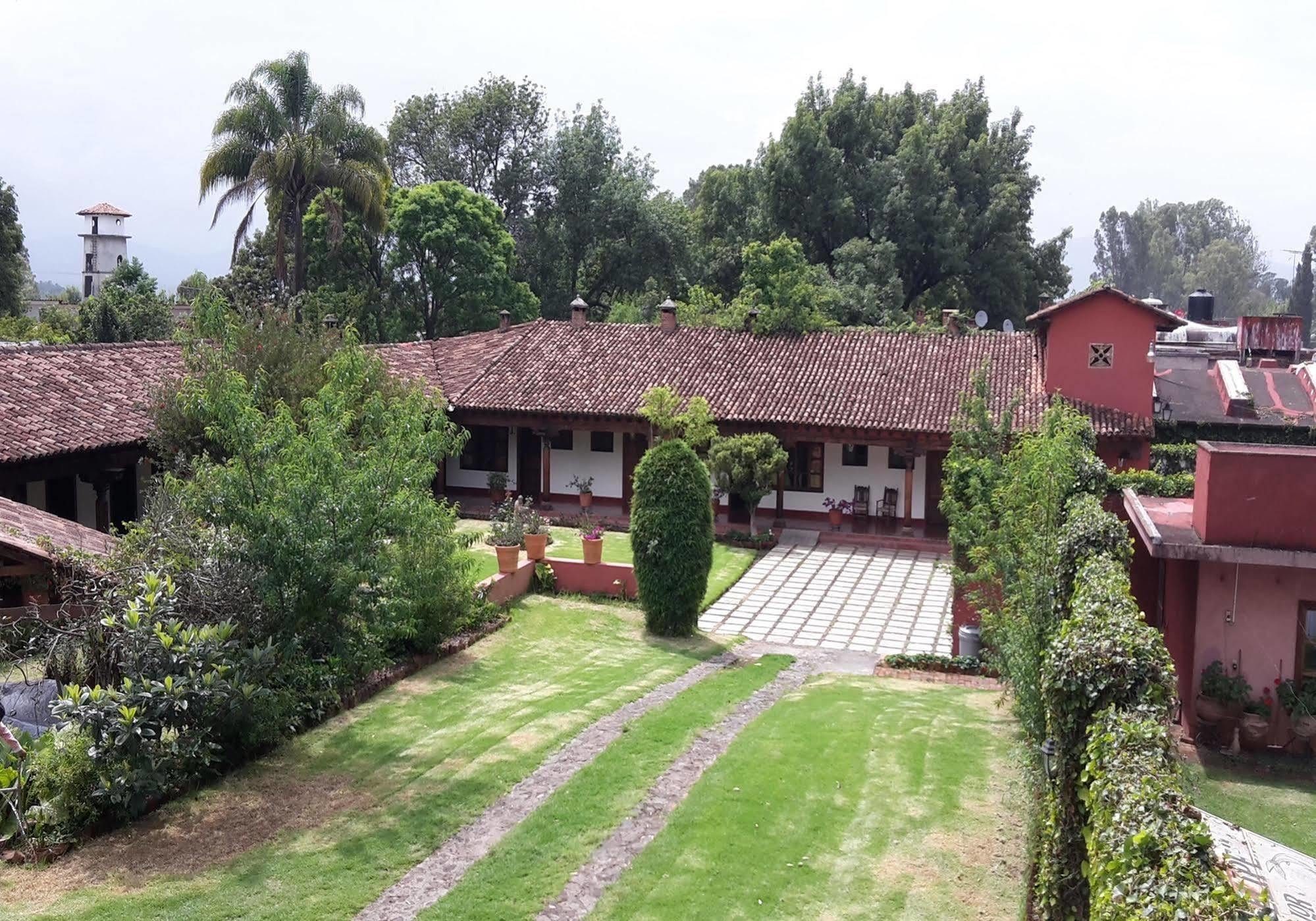 Hosteria San Felipe Pátzcuaro Exteriör bild