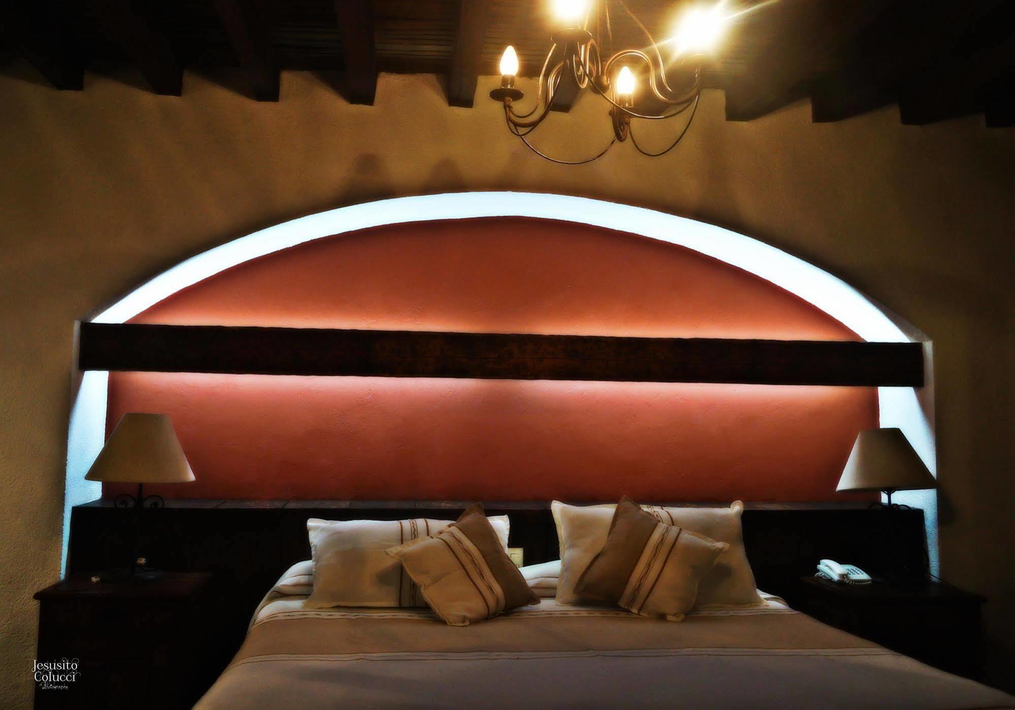 Hosteria San Felipe Pátzcuaro Exteriör bild